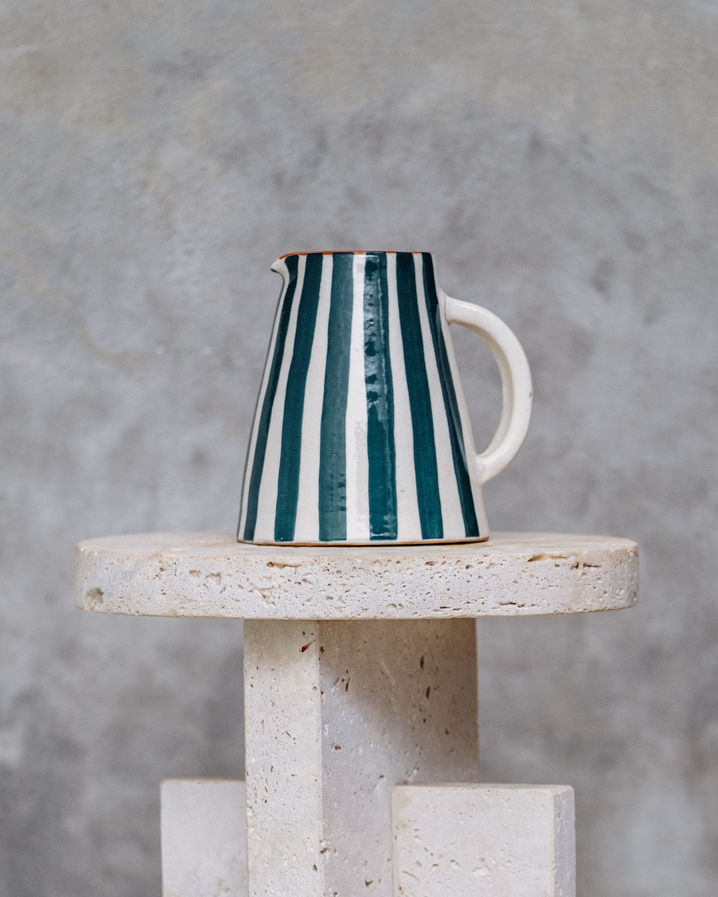 Carafe peinte à la main