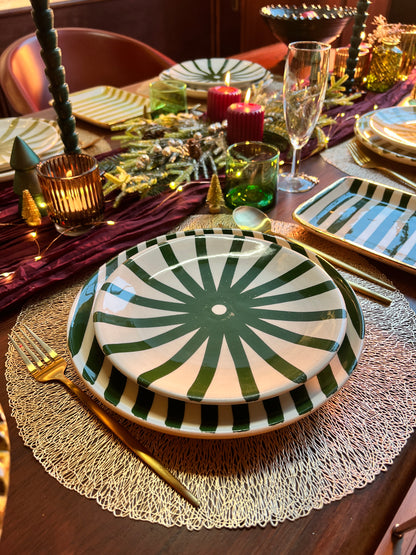 Grande assiette ronde peinte à la main